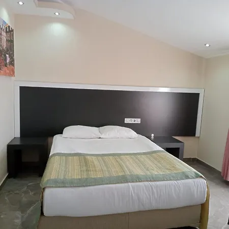 Otel Vural Termal Apart *