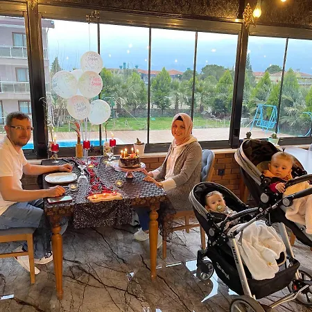 מלון Vural Termal Apart *